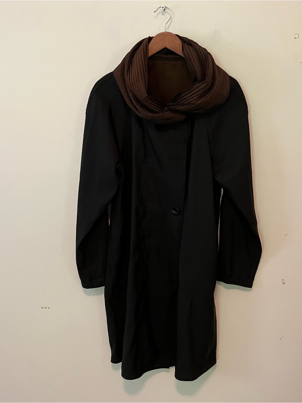 MycraPac Now Donatella Raincoat Reversible Black Bronze Metallic 1 S/M